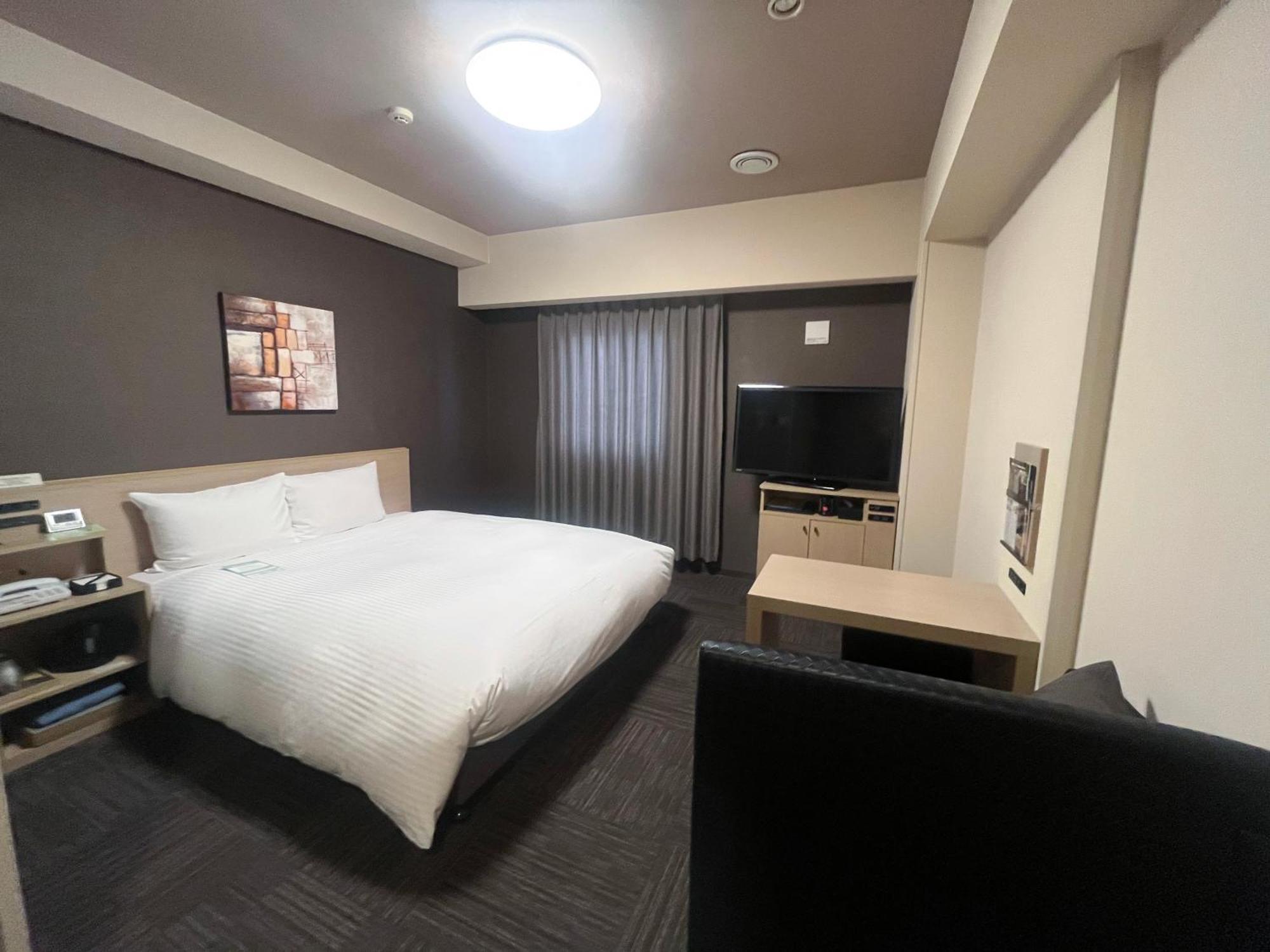 ​Hotel Route-Inn Ube​ Eksteriør billede